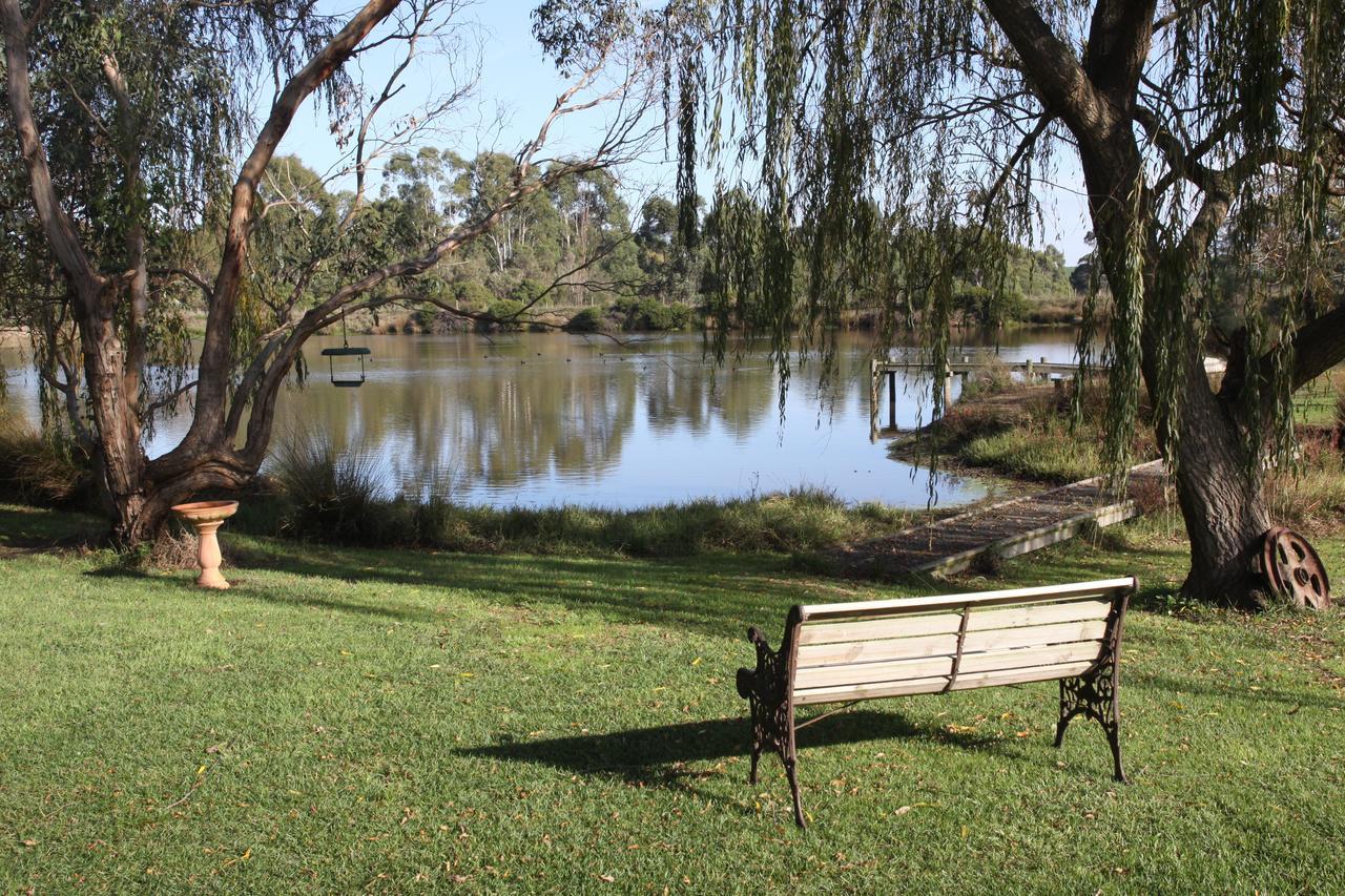 Nyora Little Lake Cottage المظهر الخارجي الصورة